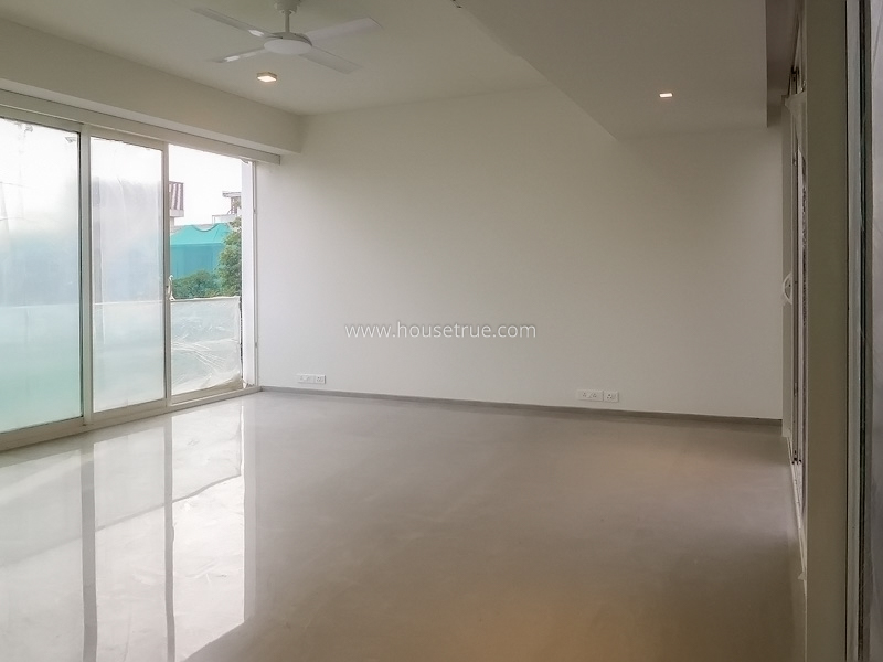 2 BHK Duplex For Rent in West End Colony