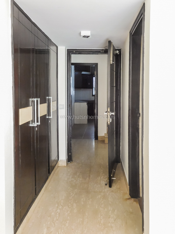 4 BHK House For Rent in Defence Colony