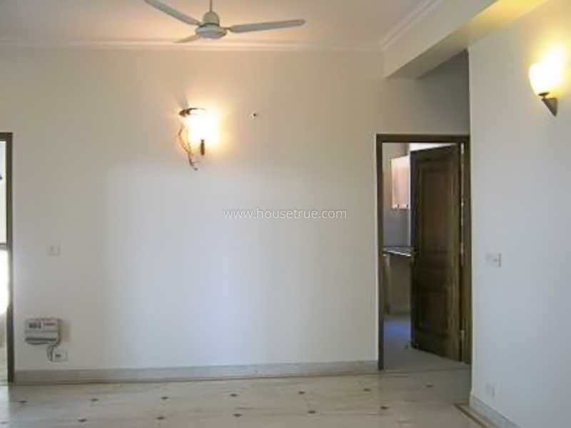 4 BHK Flat For Rent in May Fair Garden