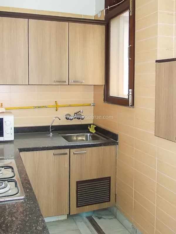 2 BHK Flat For Rent in New Friends Colony