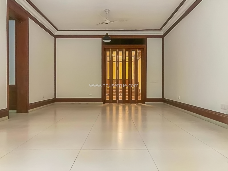 4 BHK Flat For Rent in Vasant Vihar