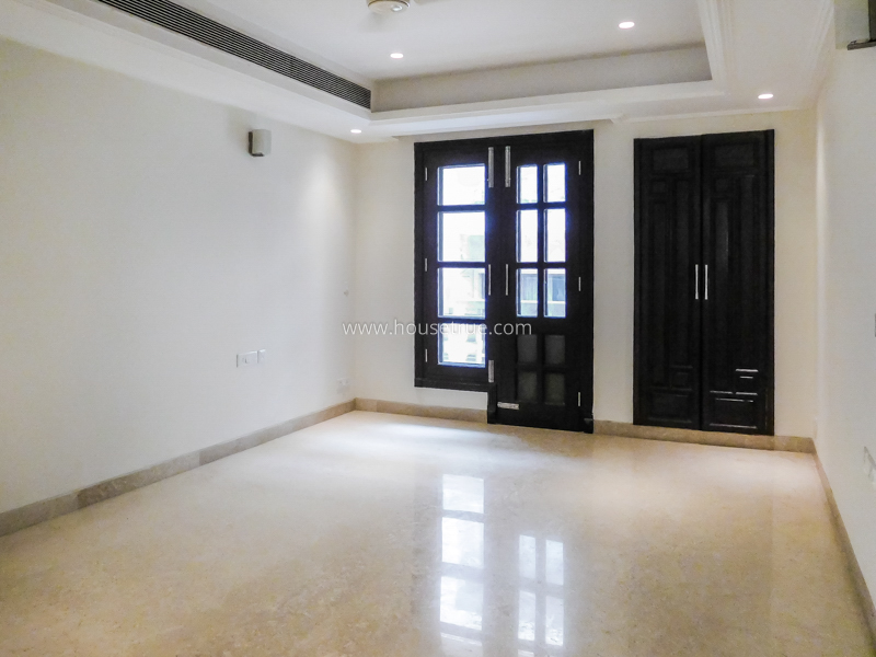 3 BHK Duplex For Rent in Maharani Bagh