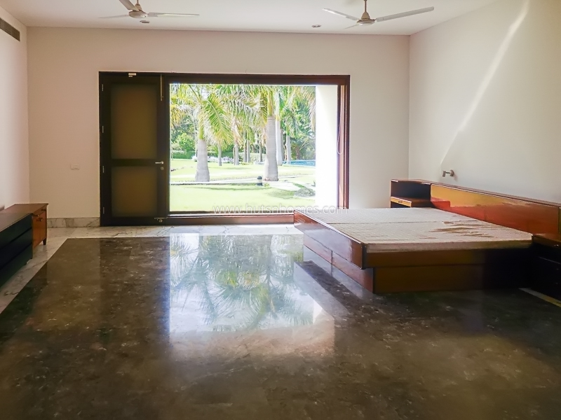 4 BHK Farm House For Rent in Radhey Mohan Drive