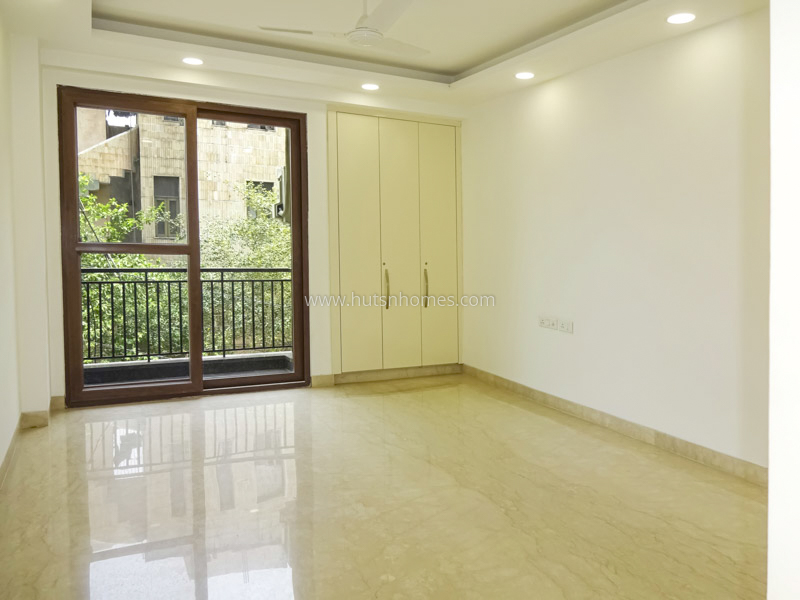 4 BHK Builder Floor For Rent in Maharani Bagh