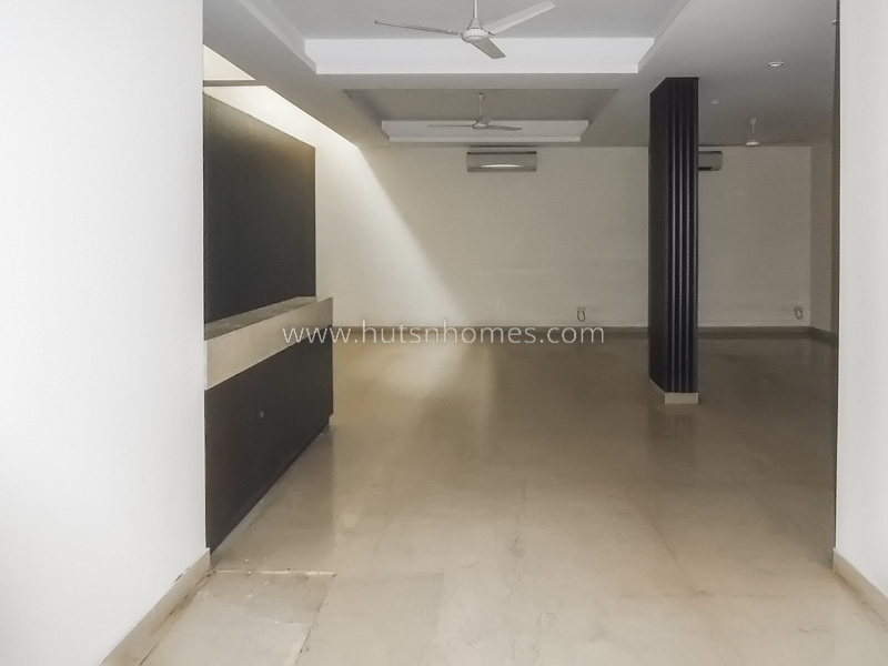 4 BHK Duplex For Rent in Panchsheel Park