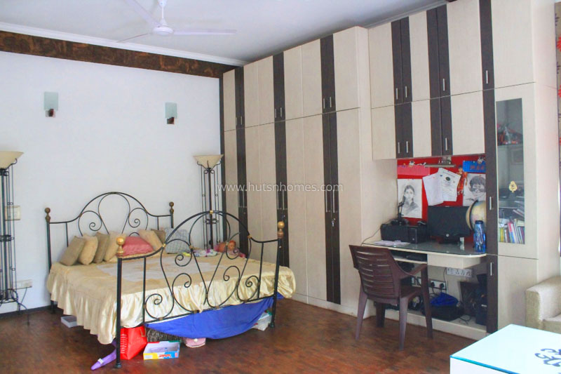 7 BHK House For Sale in Neeti Bagh