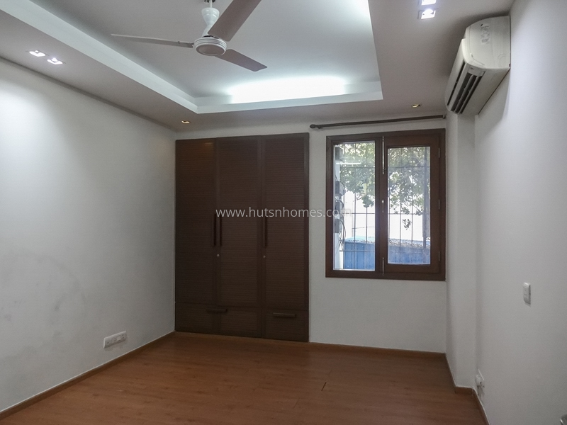 3 BHK Builder Floor For Sale in Greater Kailash Part 3