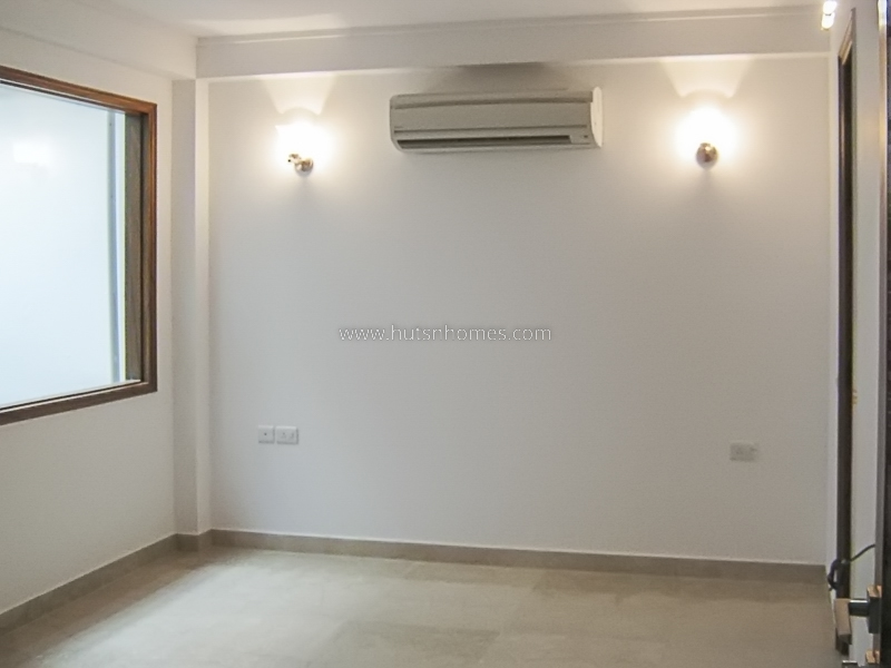 4 BHK Builder Floor For Sale in Navjeevan Vihar