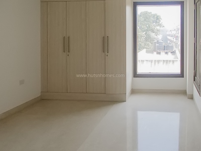 3 BHK Builder Floor For Sale in Anand Niketan