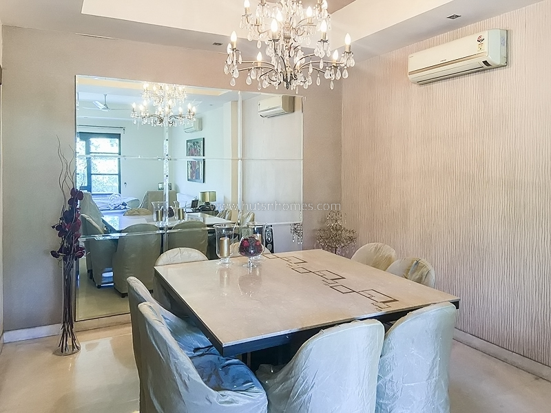 4 BHK Flat For Sale in Sukhdev Vihar