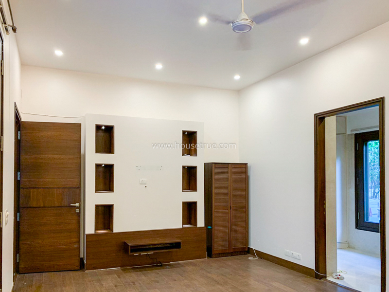 2 BHK Flat For Rent in Greater Kailash Part 1