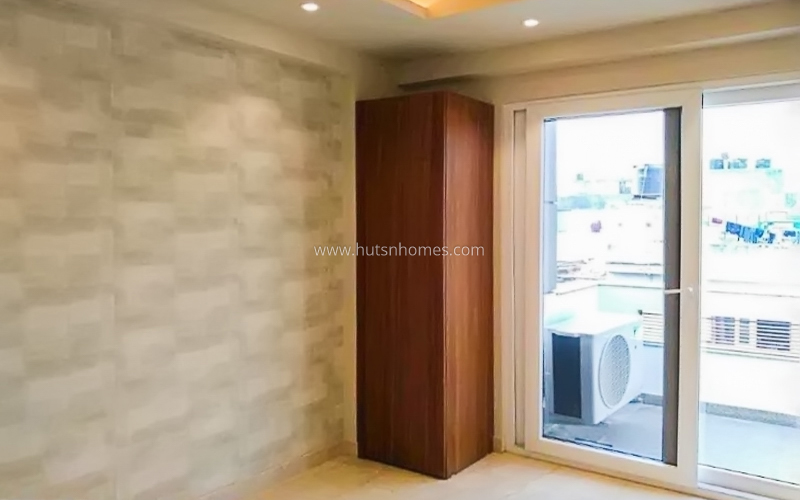 3 BHK Flat For Sale in Hauz Khas