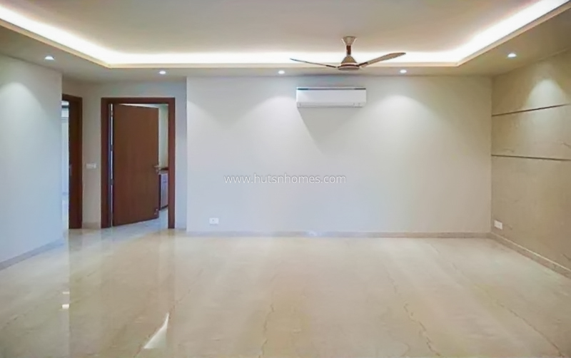 3 BHK Flat For Sale in Hauz Khas