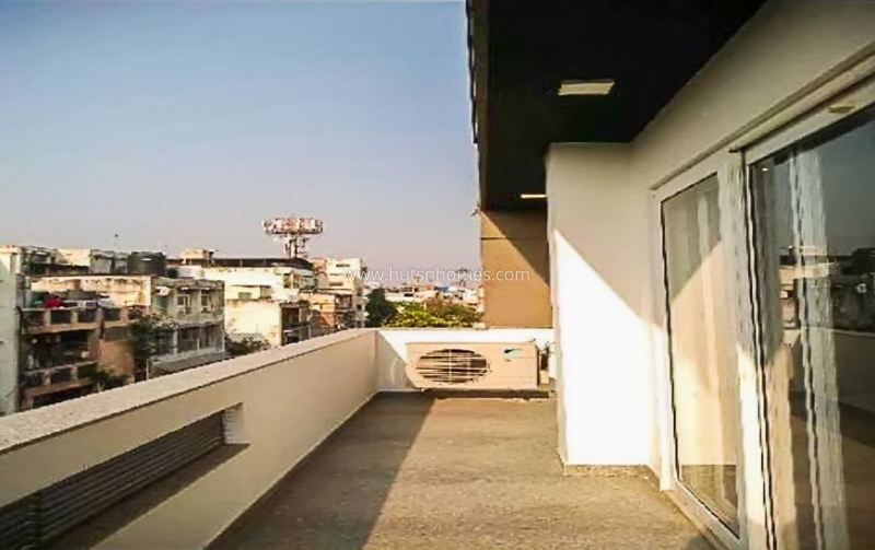 3 BHK Flat For Sale in Hauz Khas