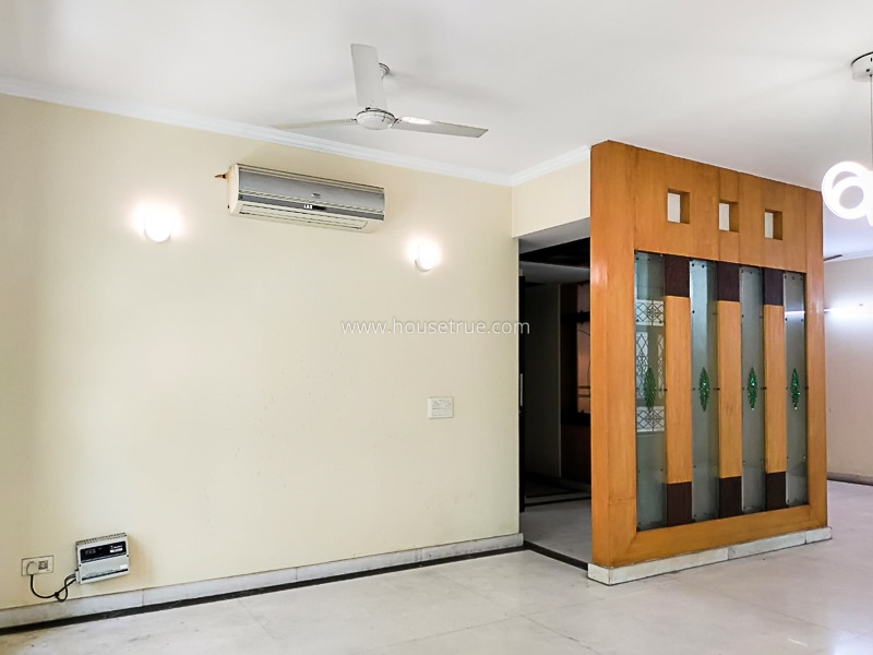 3 BHK Builder Floor For Rent in Pamposh Enclave
