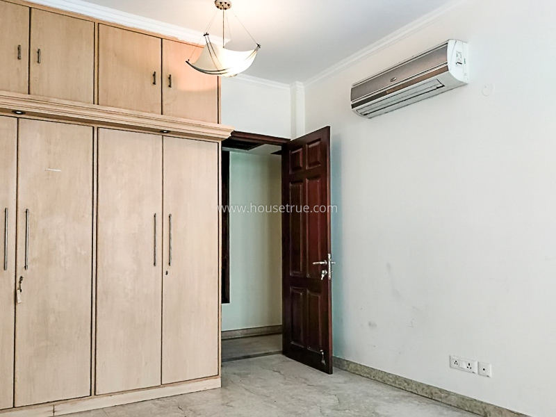 3 BHK Builder Floor For Rent in Pamposh Enclave