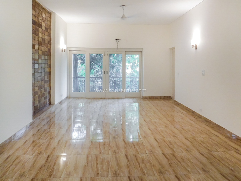 3 BHK Flat Available For Rent In Defence Colony At INR 300000. ID