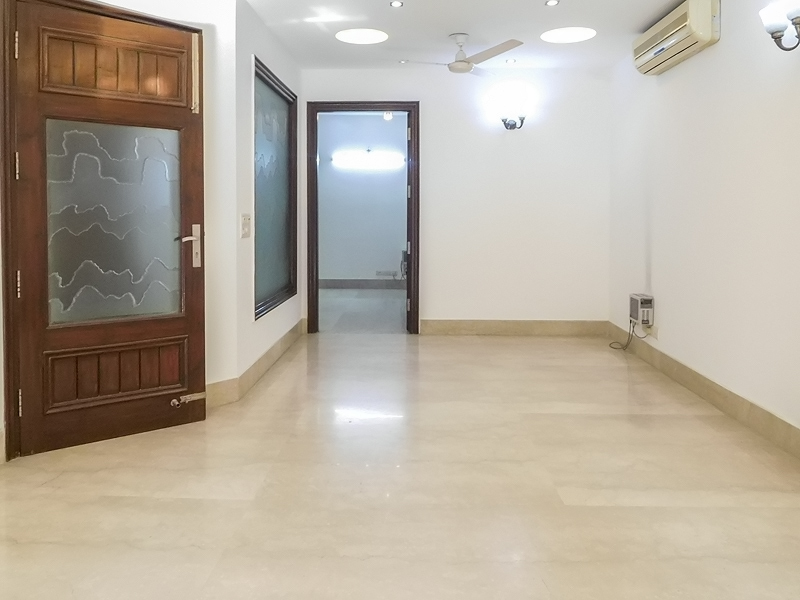 4 BHK Flat For Sale in Vasant Vihar