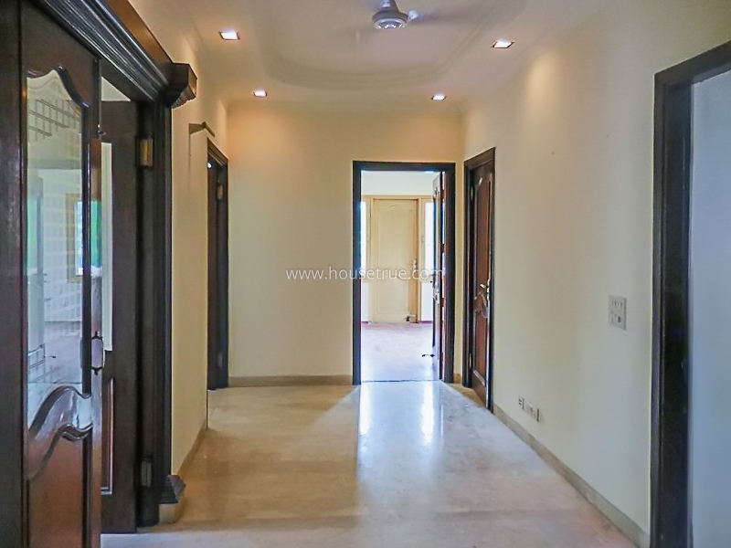 4 BHK Flat For Rent in Sundar Nagar