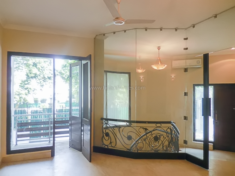 3 BHK Flat For Rent in West End Colony