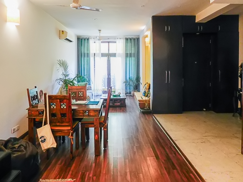 1 BHK Studio For Rent in Nizamuddin East